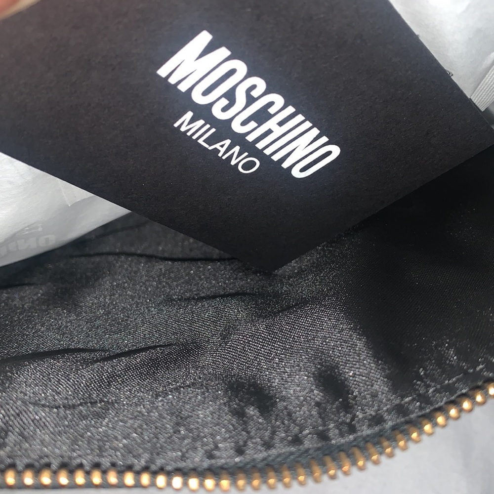New Moschino QUILTED MONOGRAM CLUTCH LEATHER 11.5”X 8”New with tag made in Italy - Picture 9 of 12